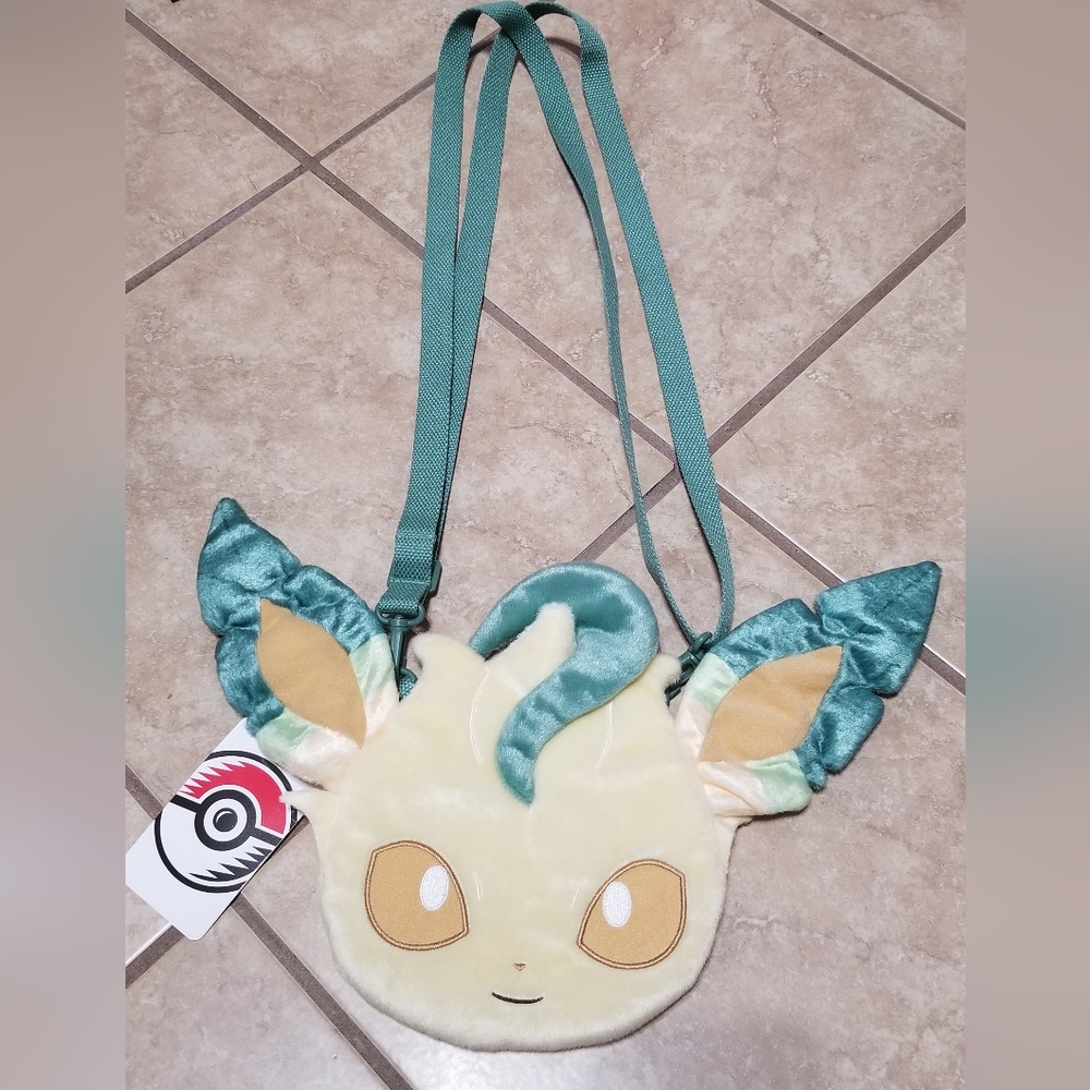 Pokemon Center Leafeon Face Plush Bag